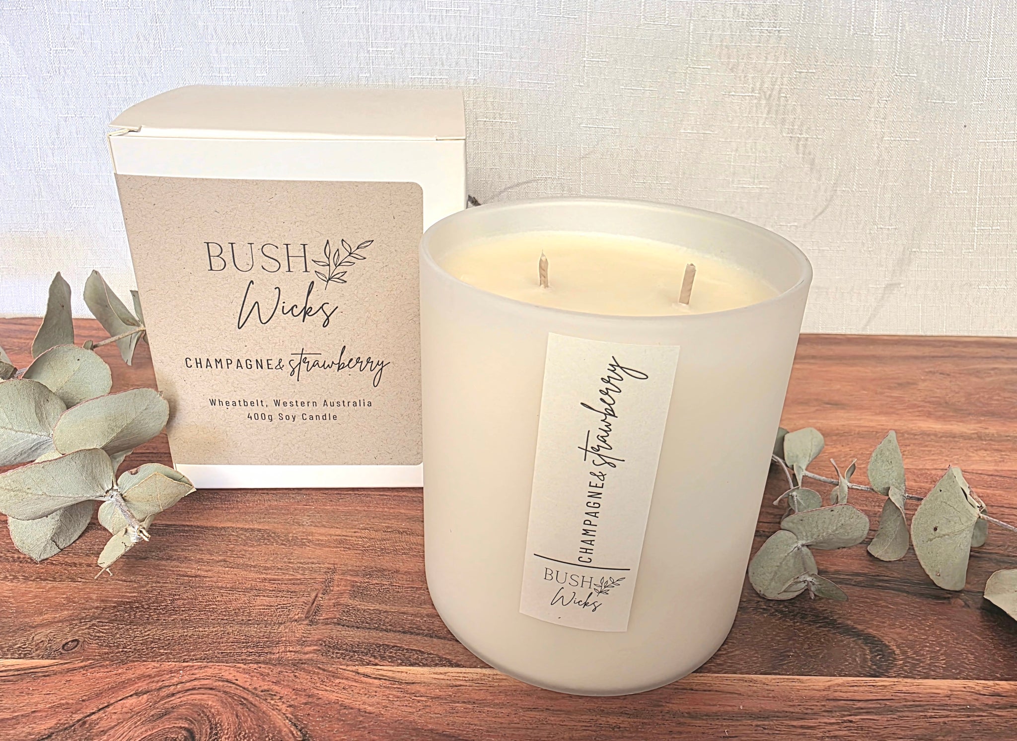 Champagne & Strawberry Large Candle NEW